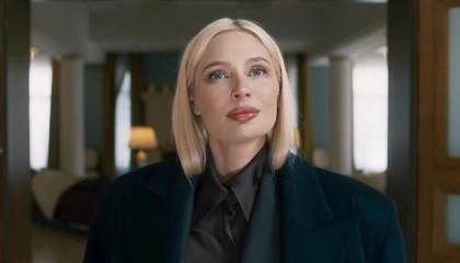 Кадры из сериала Бедные смеются, богатые плачут (2024)